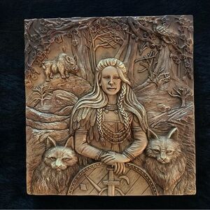 Norse God Freya and Her Cats - 3D Art Tile, resin